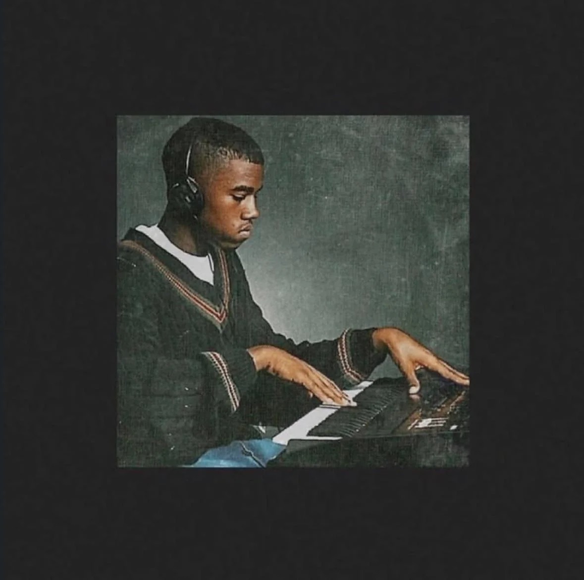GoodAssSub's tweet image. 10 Years Ago…

“Real Friends” dropped as Ye’s first TLOP era single, and the return of his “G.O.O.D. Fridays” to lead to the release of TLOP