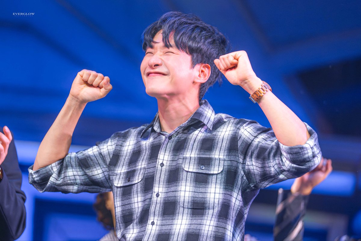 260107 비틀쥬스 , 커튼콜

아담 , #정욱진