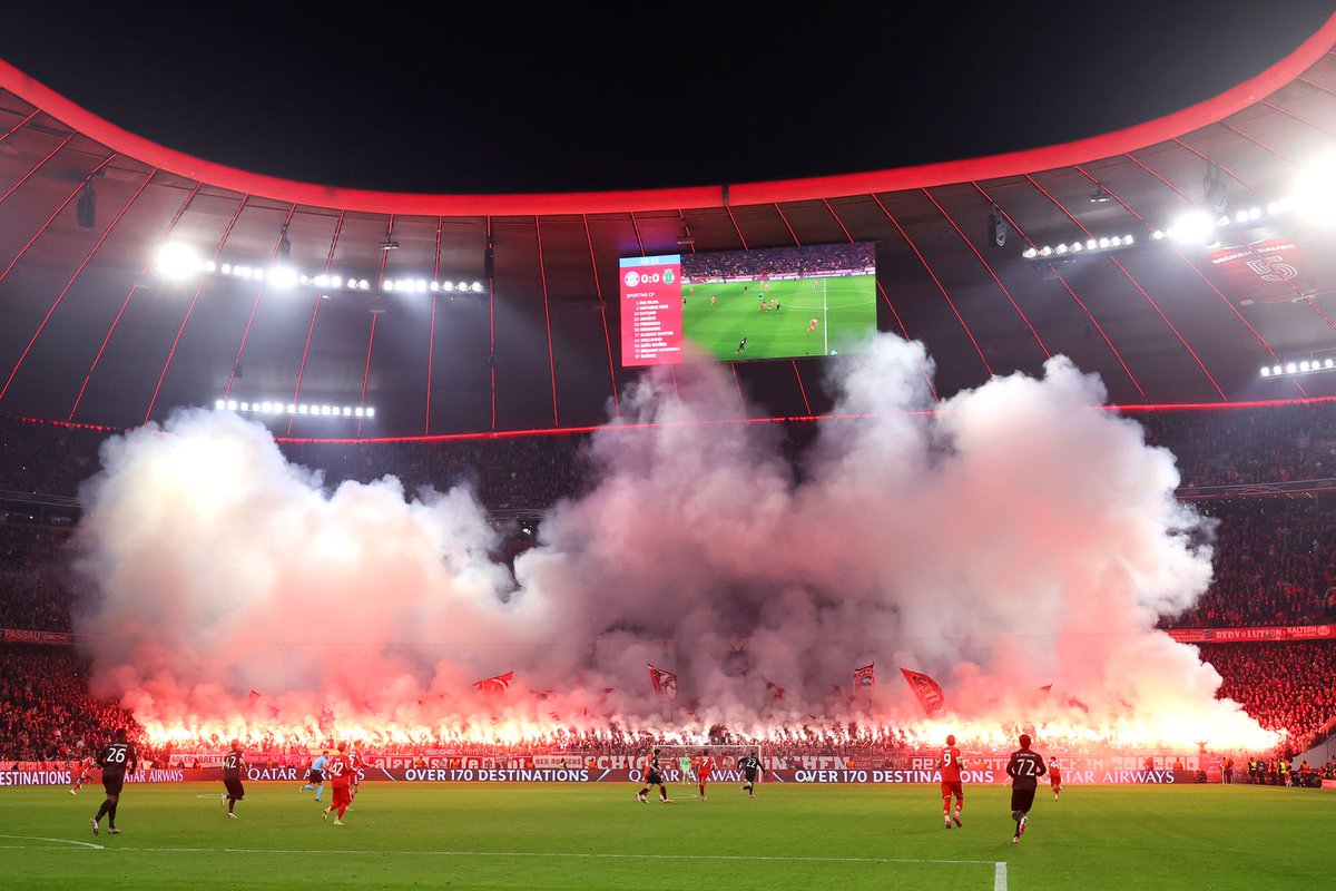 iMiaSanMia's tweet photo. Following UEFA's decision to ban blocks 111 to 114, Bayern announce that the entire Südkurve will be closed for the upcoming Champions League against Union Saint-Gilloise 

Since FC Bayern's home matches in the lower tier of the Südkurve do not use block-by-block ticketing, and all 9,336 tickets for blocks 109 to 117 are valid, it is technically impossible for the club to selectively cancel only the 4,800 tickets for blocks 111 to 114. Therefore, all tickets for the Südkurve will be canceled against Saint-Gilloise, and the club will refund the ticket price to the respective purchasers. All tickets for the Südkurve will thus become invalid and will not grant entry to the Allianz Arena for the match against Saint-Gilloise