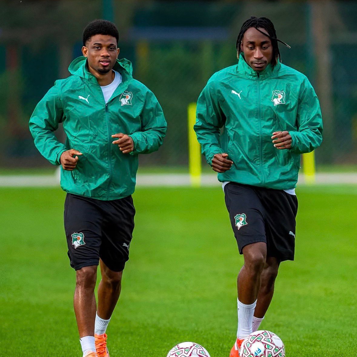 Man United đ&aacute;nh bại Liverpool vụ Diomande, INEOS k&iacute;ch hoạt bom tấn rung chuyển Ngoại hạng Anh?