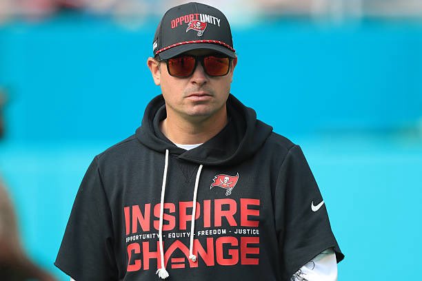 Sources: Bucs fired OC Josh Grizzard after he served just one season on the job, replacing Liam Coen.
