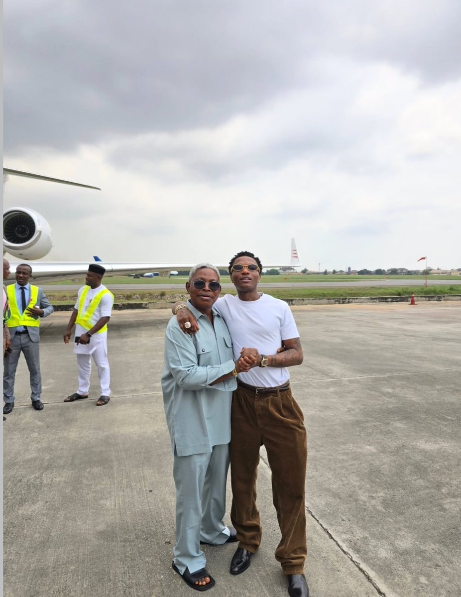 itzbasito's tweet image. Wizkid x Mr Sunday Are ❤️