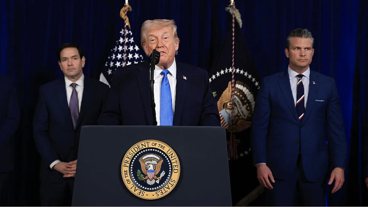 特朗普呼吁将2027年美国国防开支提高50%】特朗普表示美国应把国防开支提高到1.5万亿美元，比本年度创纪录的9010亿美元增加逾50%。  https://t.co/9nziu0QEWj