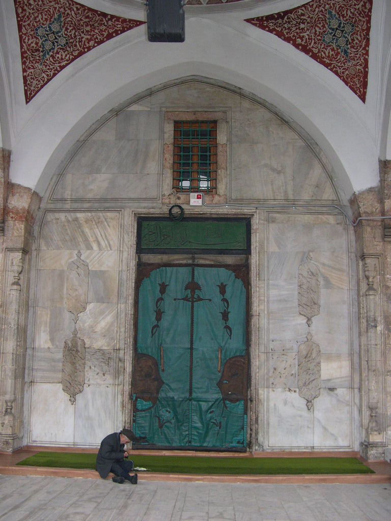Gazi Kara Ahmet Paşa Camii
Topkapı Kaleiçi 18 Aralık 2005