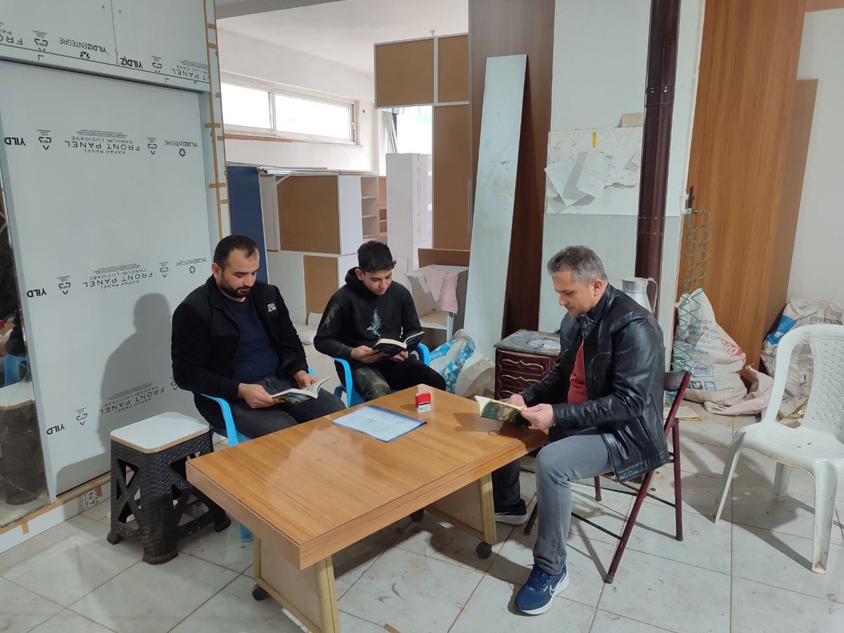 BucakMtal's tweet photo. ⚡Burdur Valiliği himayesinde, Burdur İl Milli Eğitim Müdürlüğü'nün hazırlamış olduğu "Bir Fincan Kahve Bir Adım Gelecek Projesi" kapsamında veli ziyaretindeyiz.

Ziyarete katılan öğretmenimiz Mehmet Saraç'a teşekkürler 🙏 

@BurdurilMEM Burdurvalilik @BekirCanavar @ayseunal15 https://t.co/YFVG63rcHw