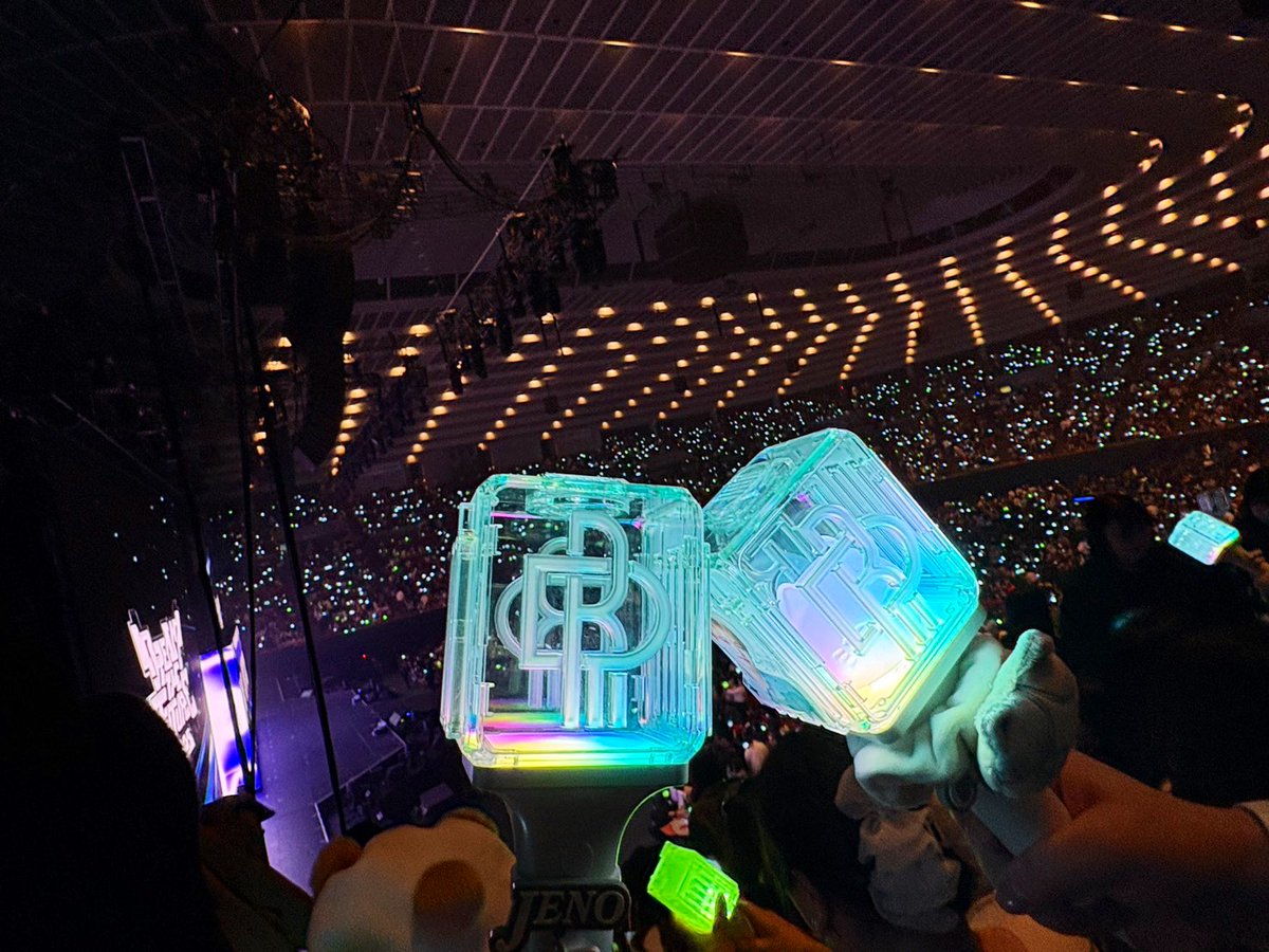 ネギ花巻を開演前にもぐもぐ食べて、幸せな公演を満喫できました💚
急遽明日のチケットも取れたので、延泊して明日も入ります。やふー幸せ。