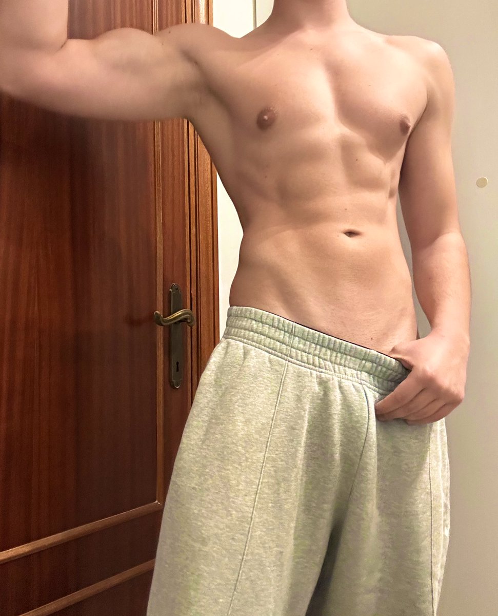 anche la mia presenza è dominante👑