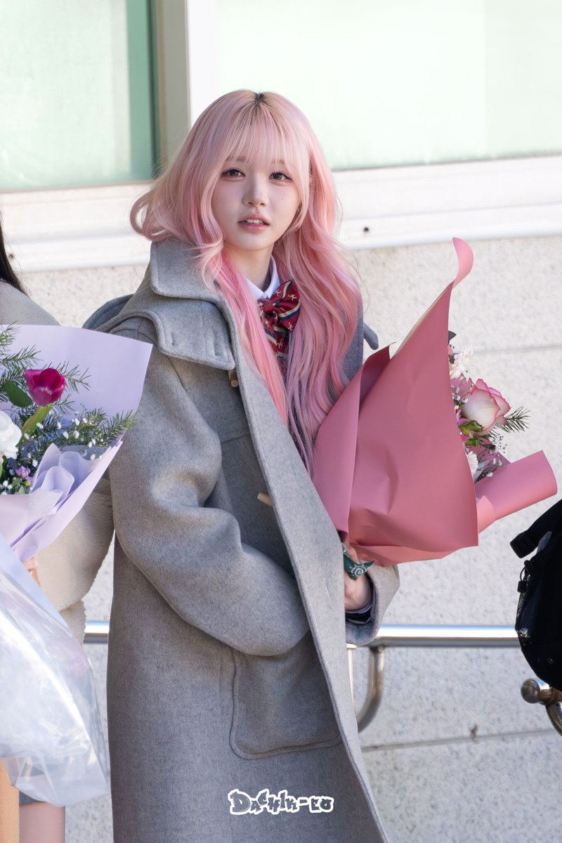 20260108 tripleS (트리플에스) 한림예술고등학교 졸업식 
#tripleS #ChaeWon #채원