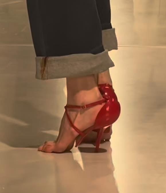 Qualcosa di strano! 🤷