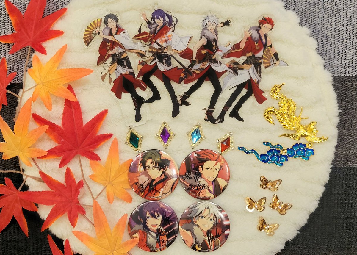 新生紅月始動一周年、おめでとうございます！🪭🪭🪭🪭
どんな時でも前へ進むことをやめないその姿勢を、心から尊敬しています。