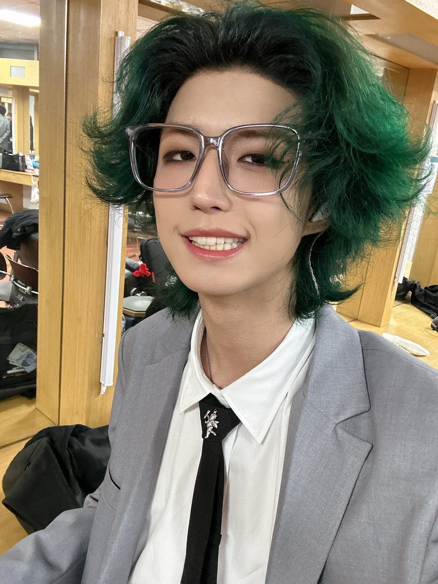 jonnmatxdz_'s tweet photo. 준한 셀카 특
오른쪽 어깨 분량 0.2정도 https://t.co/VSUFjsIJcn