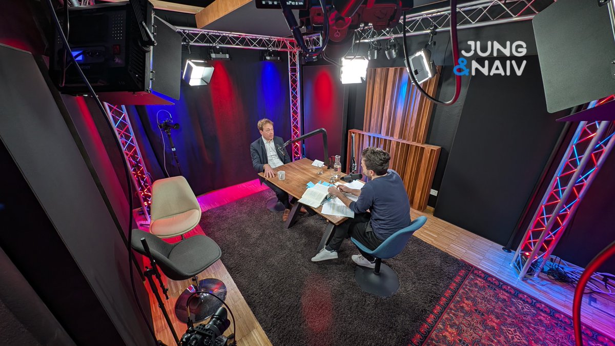 Alex Theiler tweet media