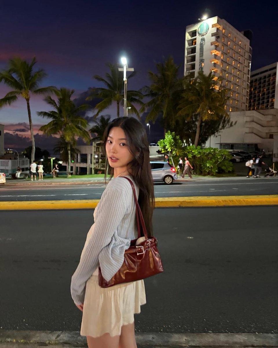 yxccvks's tweet image. 청순하시다