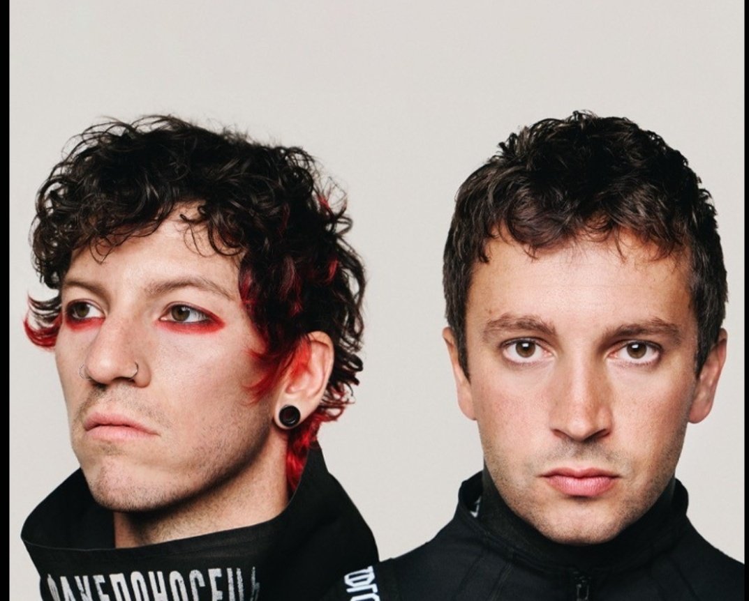 THEJUDGEOHNO's tweet image. WHAT WAS IN THE AIR FOR BREACH PHOTOSHOOT MY GOSH