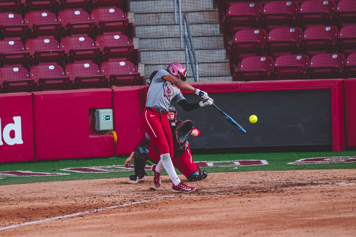 Oklahoma Softball tweet media