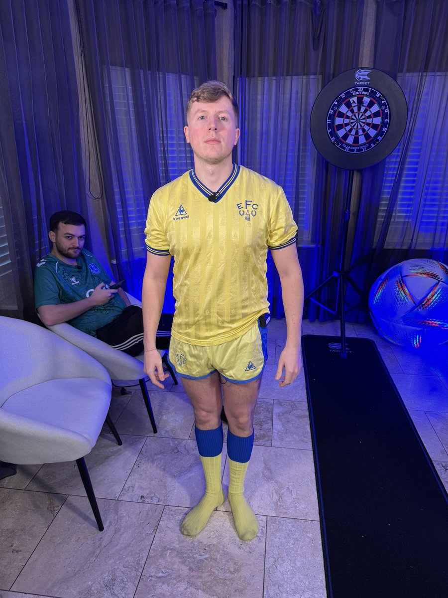 Hashtag House tweet media