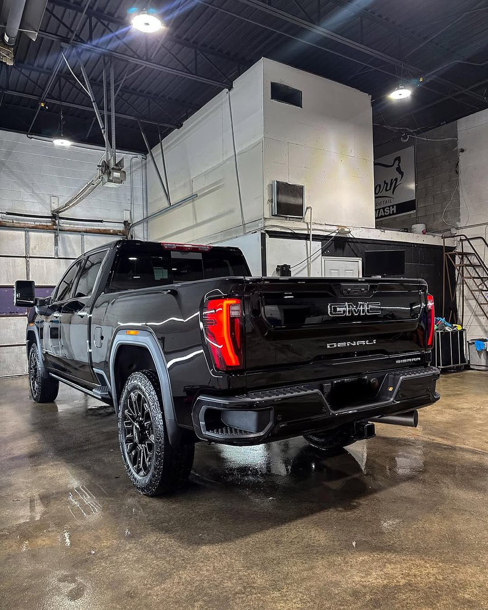 Corey Jones tweet media