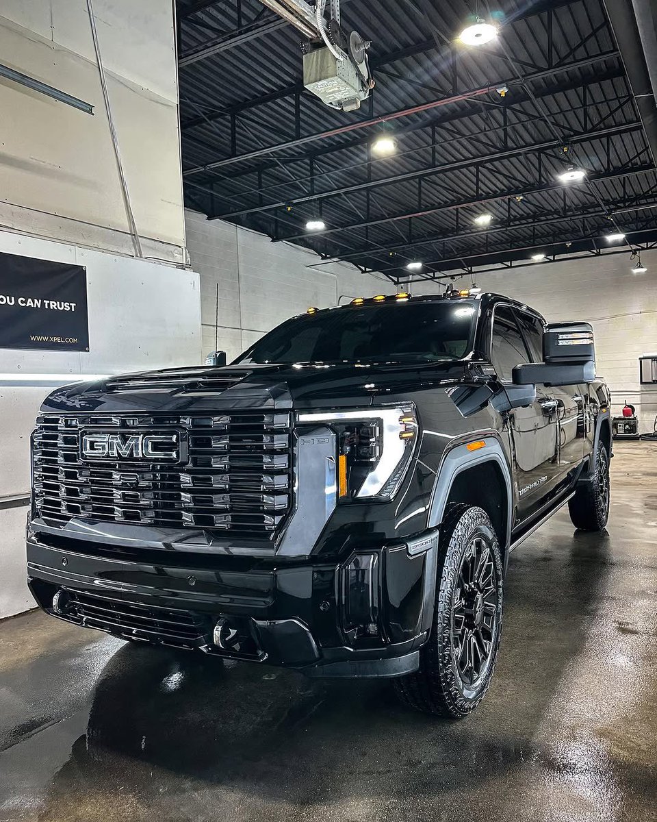 Corey Jones tweet media