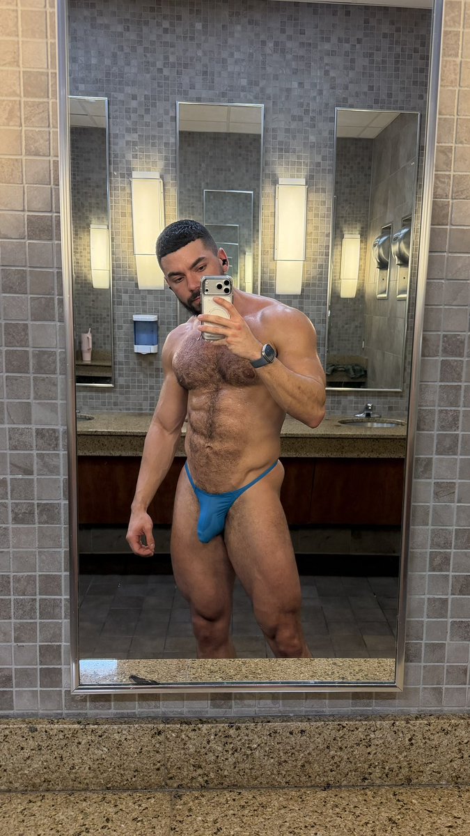 felipe eduardo 👽 (LA 04/14-21) tweet media