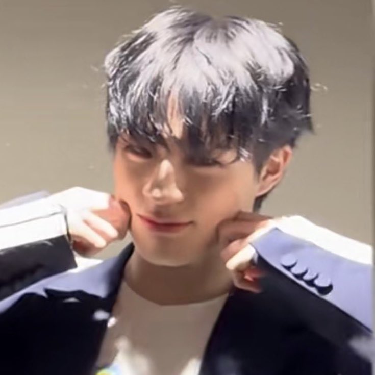 happibbu's tweet photo. คำค้นหา : เจโน่ไม่ชอบแบ๊ว https://t.co/ttcbHdzolQ