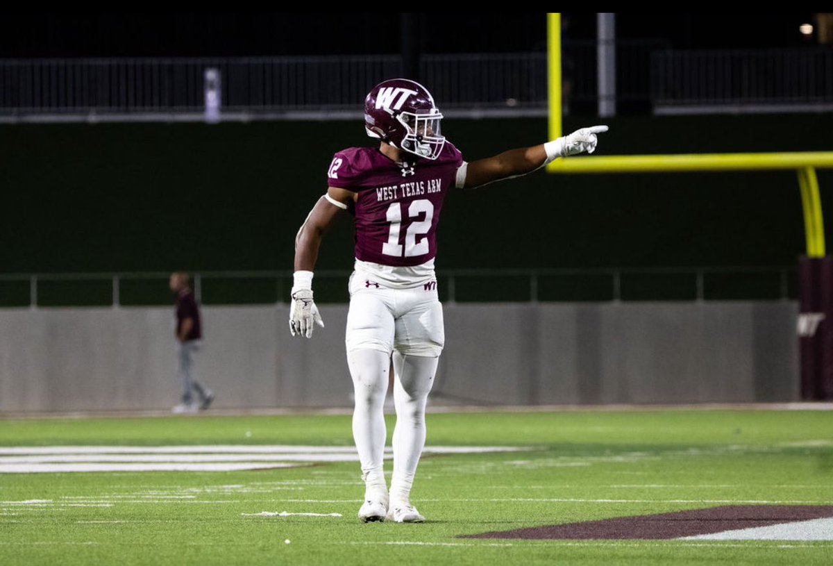 Jayden_Hibbler's tweet image. Officially 100% in the portal, Thankful for the teammates, coaches, and staff members that have helped me get to this point. This is just the beginning! @CoachDeuceTre @CoachWhiteDB1