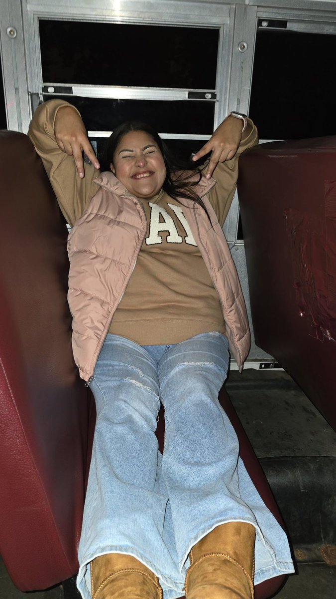 kareenah24's tweet photo. HAPPY 27TH TO MAH BESTIE
 *｡･+(人*´∀`)+･｡*
This year is IT. You are 27, have money and prospects. You arent a burden to your parents, AND YOU ARE CONFIDENT. Love ya lots mate 💜  Cant wait to see bts with you on all the days, at barricade, with vip gold (*ﾟ∀ﾟ人ﾟ∀ﾟ*)♪ https://t.co/rF8xNA09mE