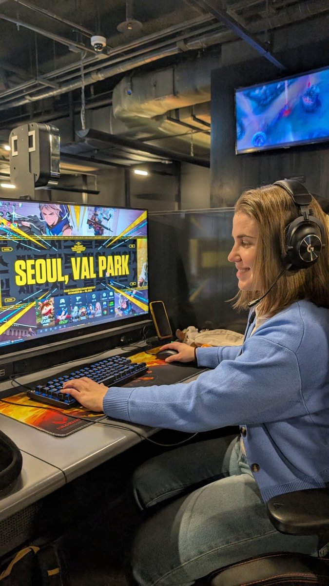 Andreoide tweet media