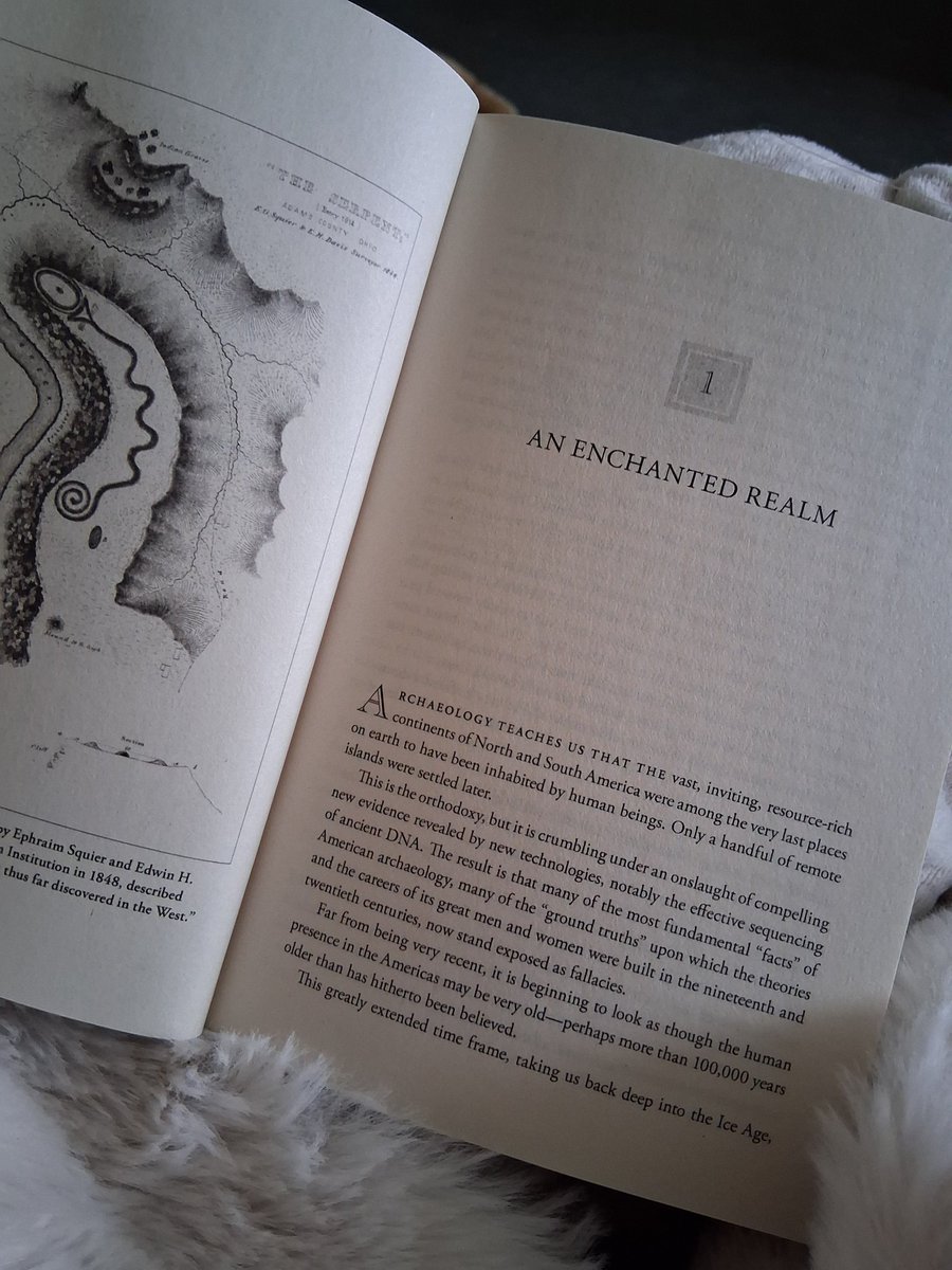 Finally getting the chance to sit down and read America Before by Graham Hancock, I've been so excited to read this one ☺️