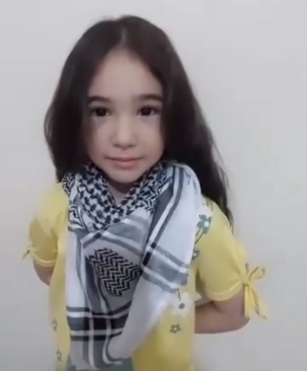 MMaryamfam's tweet photo. ‼️Please don't forget ys with your donations.
Maryam's eldest sister, Mais
We currently only have $110 of 2000 needed this month for Maryam's family to afford FOOD, RENT TO STAY SHELTERED. Please contribute and bring back sustained support!! 
https://t.co/fCbEo645eB https://t.co/lY7De5Ved7