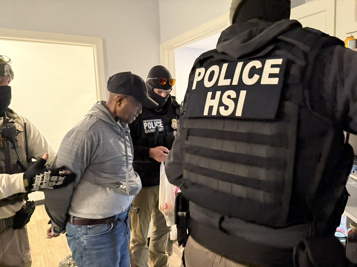 BillMelugin_'s tweet image. NEW: ICE confirms to @FoxNews they’ve arrested a Somalian illegal alien sex offender in Minneapolis who has a prior conviction in 2016 for 1st degree criminal sexual conduct for forcing a victim to perform oral sex on him multiple times. ICE says MAHAD ABDULKADIR YUSUF also has…