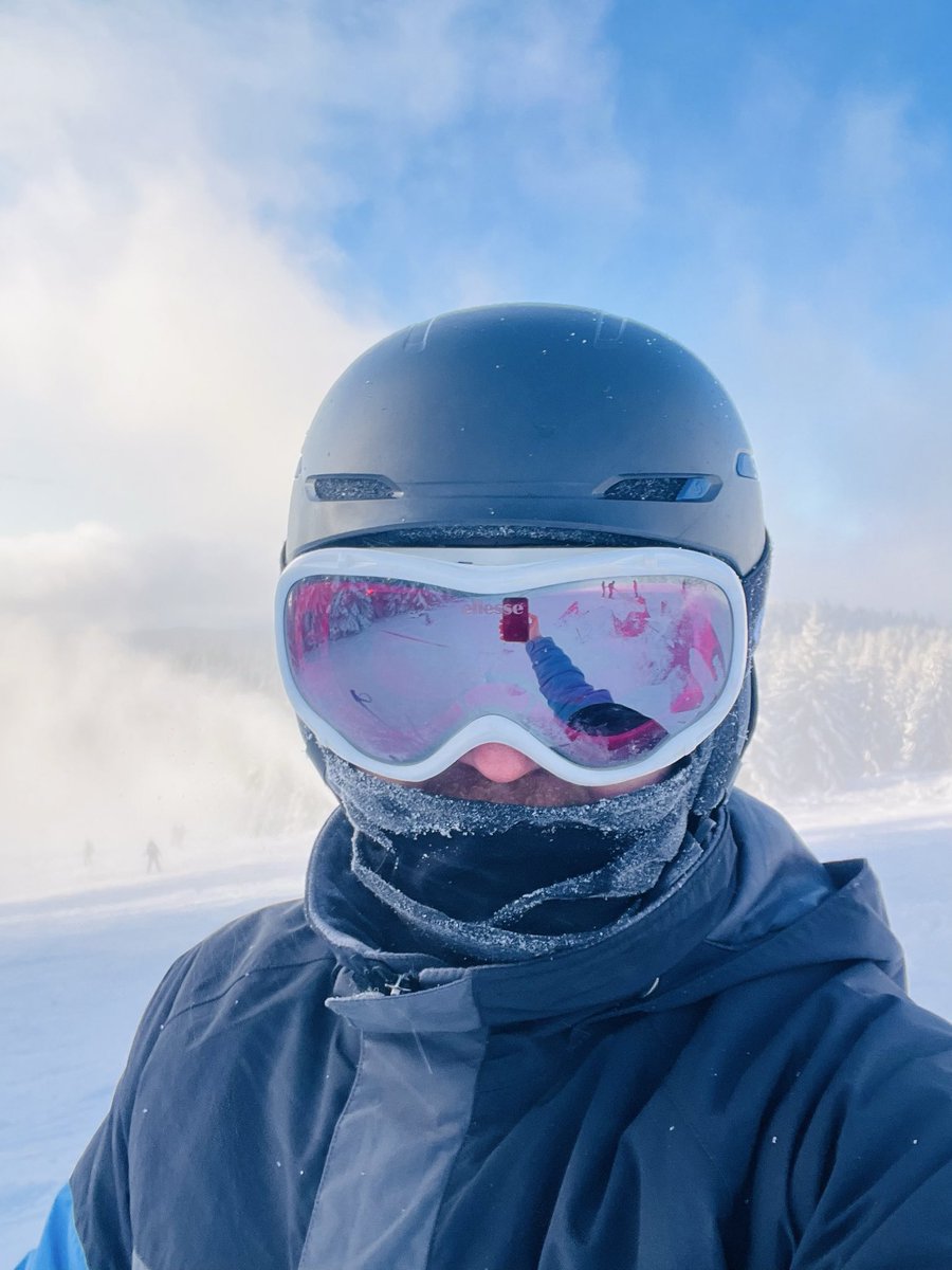 Paul Mit tweet media