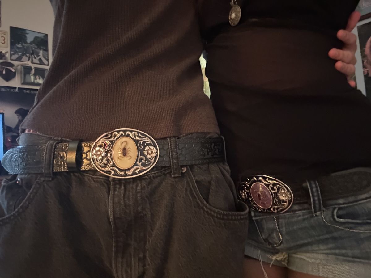 thghostly's tweet image. 