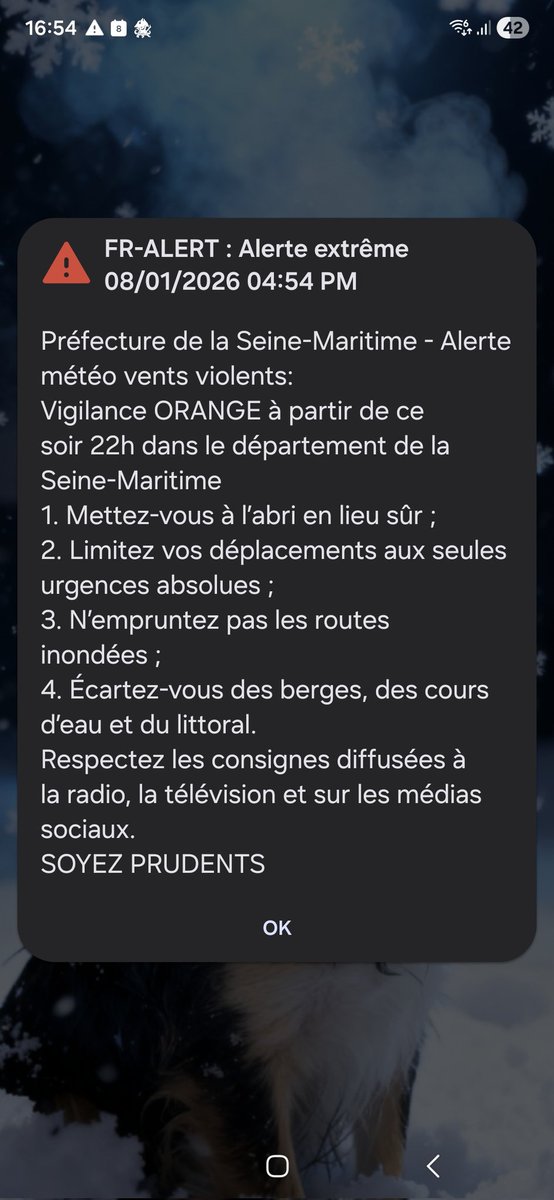 Quand t'es 2 téléphone sonnent pour dire 

ALERTE GÉNÉRALE  en <a href="/RegionNormandie/">Région Normandie</a> 

Bah ca fait mal aux oreilles