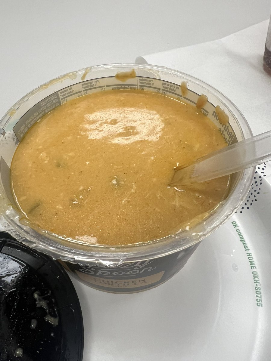 StillBerrySlim's tweet photo. Really @HyVeeKCMetro #hyvee  what is this? A whole cup of cheese! Start over with the Cozy Spoon idea cause this is trash and I’m on lunch break with no other food! This is the worst #chickentortillia #soup I’ve ever had! https://t.co/EzL8jPgrzR