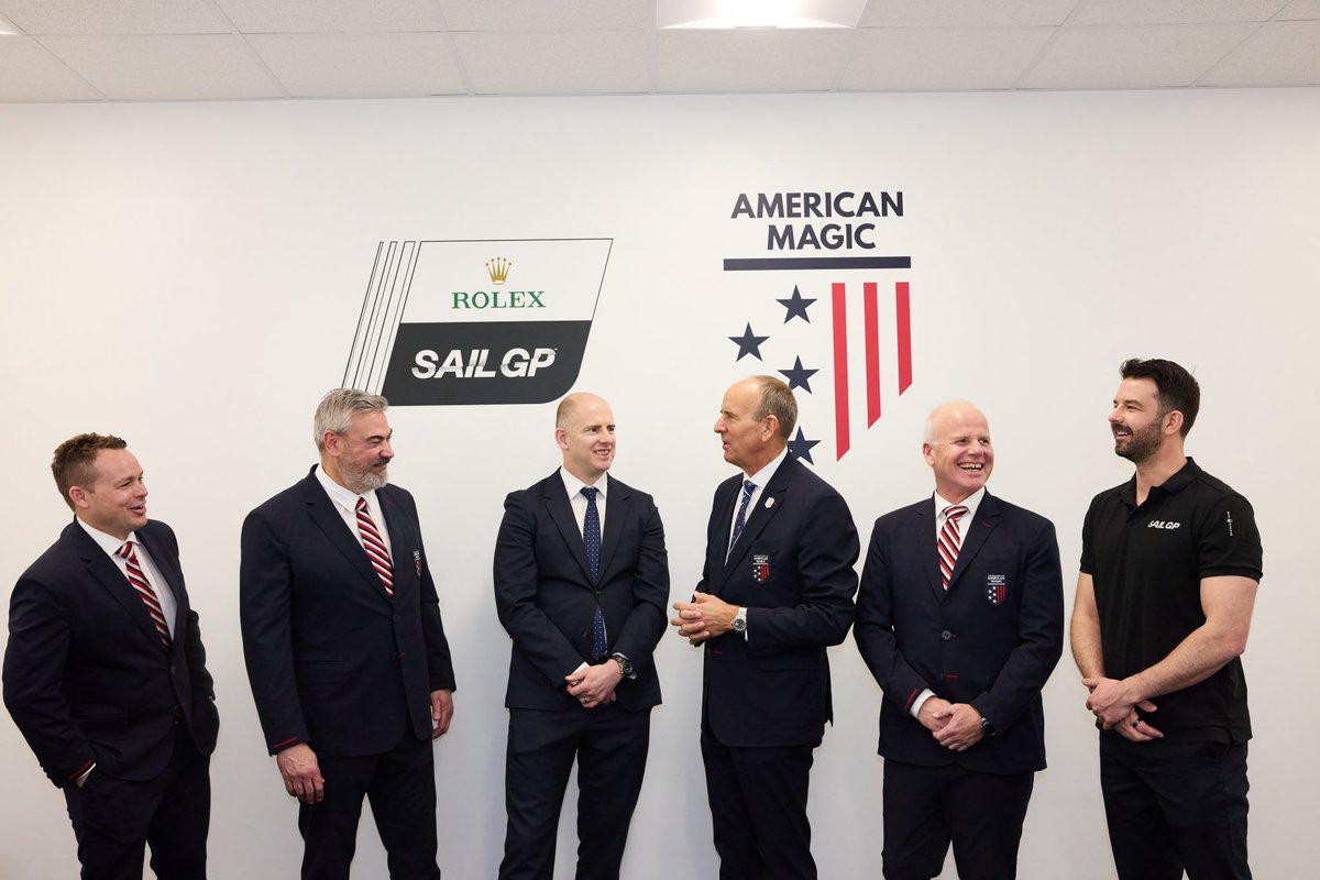 Doug DeVos tweet media