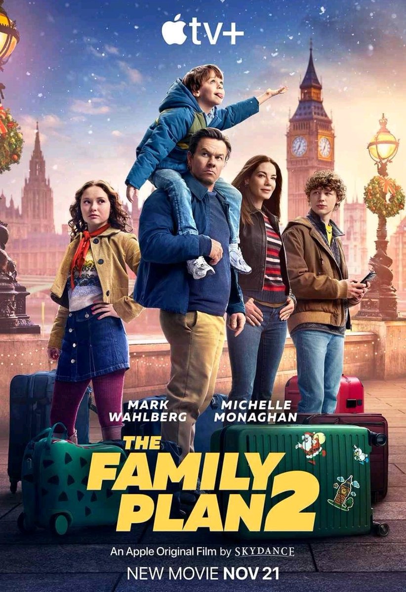 #TheFamilyPlan2
شروع فیلم خیلی دوست داشتم منو خوب گرفت وجود تکنولوژی و امنیت یکم داستان برام جذاب کرد و روز کریسمس هم بد نبود
 ولی بعد فیلم وارد یک افت بدی میشه که یکم حوصله سر بر میشد!
کمدی فیلم خیلی خوب نیست اما من توقعم تا پایان یه اکشن هیجان انگیز بود ک نداشت!
نمره‌:6/10