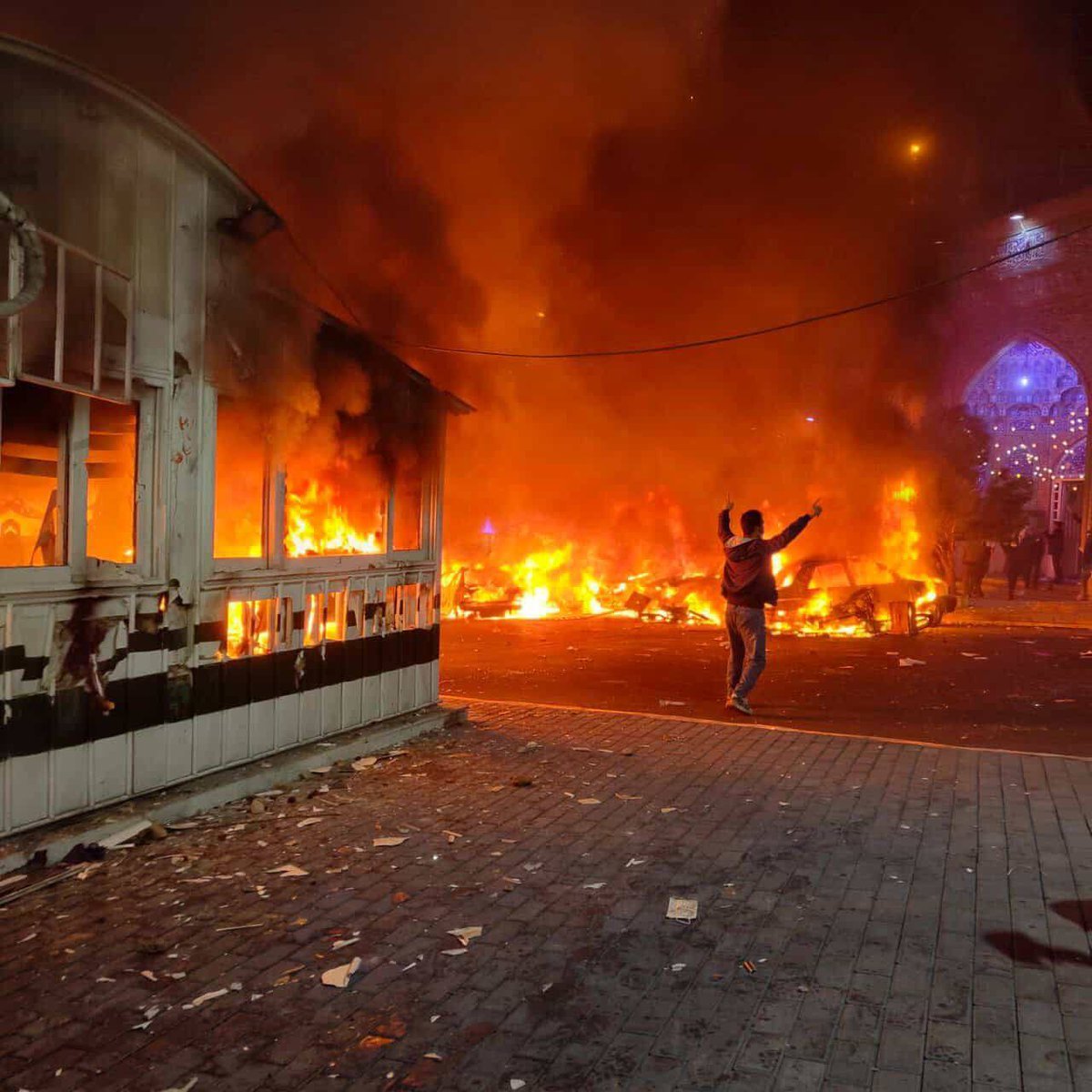 Conflict_Radar's tweet photo. Photo taken hours ago in Tehran https://t.co/Or39WozoQK