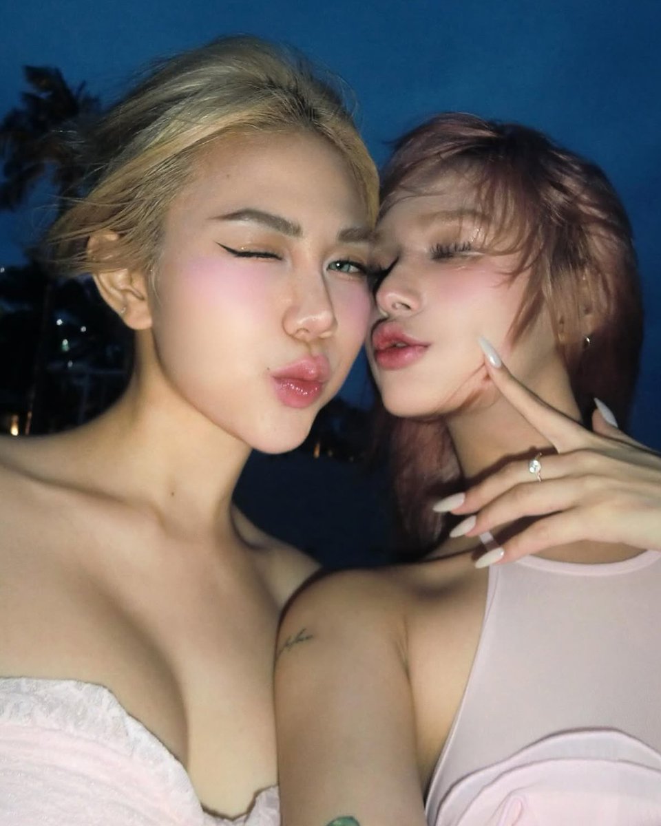 gerrin65's tweet image. Hi friend! 🌈 Today is a great day because you are enough, and you’ve always been. Believe it. 🌟
bhR

#idol 
OXjT