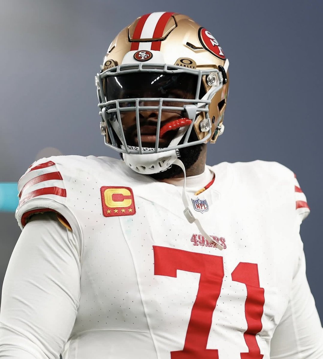 Coach_Yac's tweet image. Trent Williams (hamstring) is practicing today 🔥