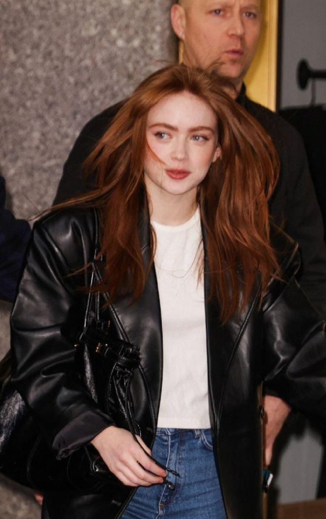 _ak41i's tweet image. her face card never declines