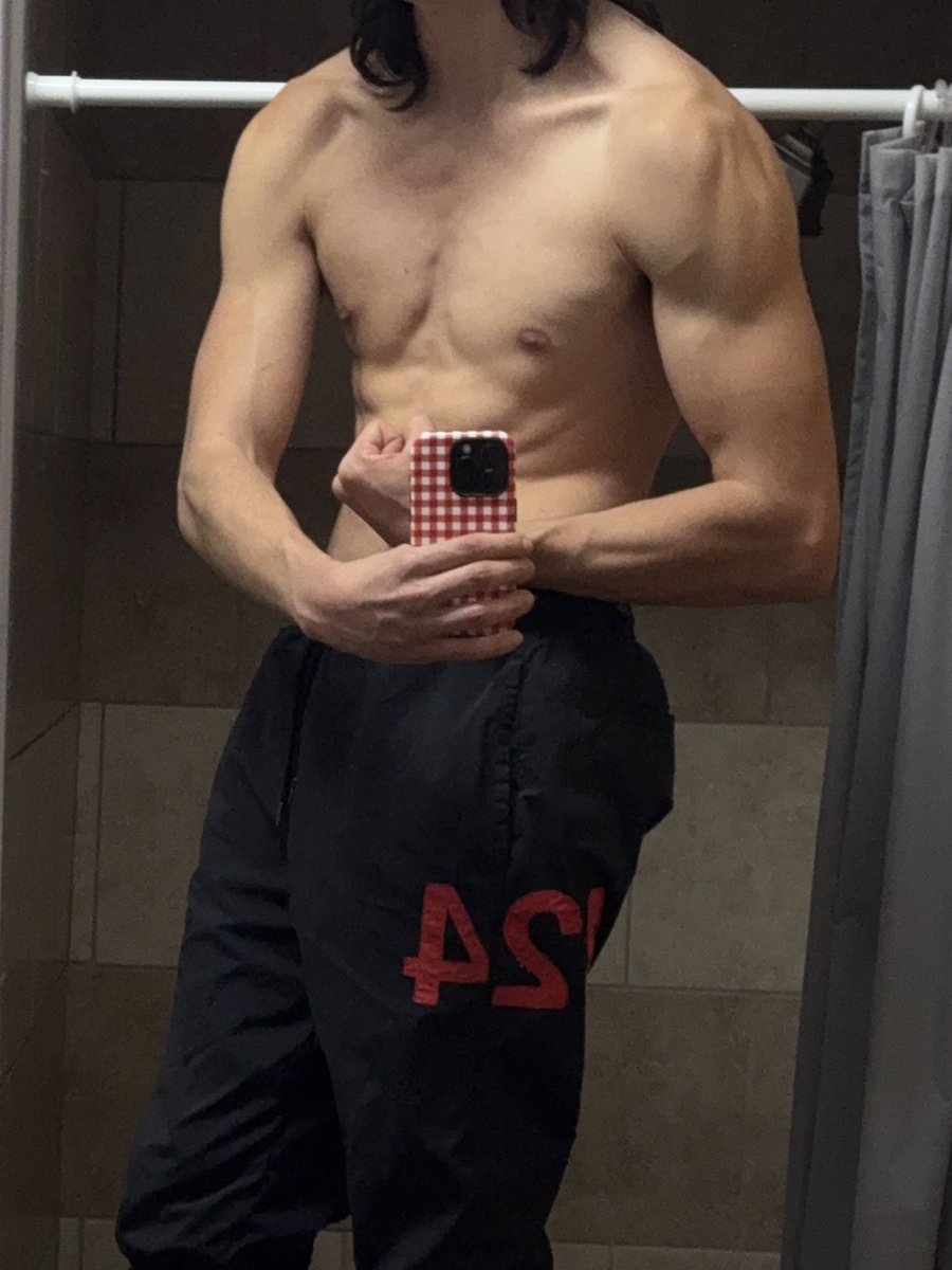 c194729's tweet image. 