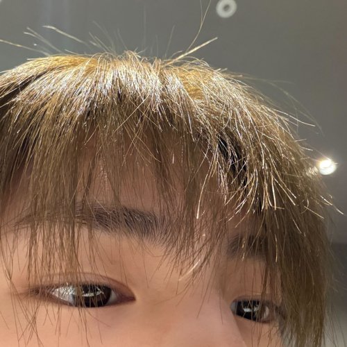 sohijapko's tweet image. i love this genre of juhoon selcas he's so cute 😭😭