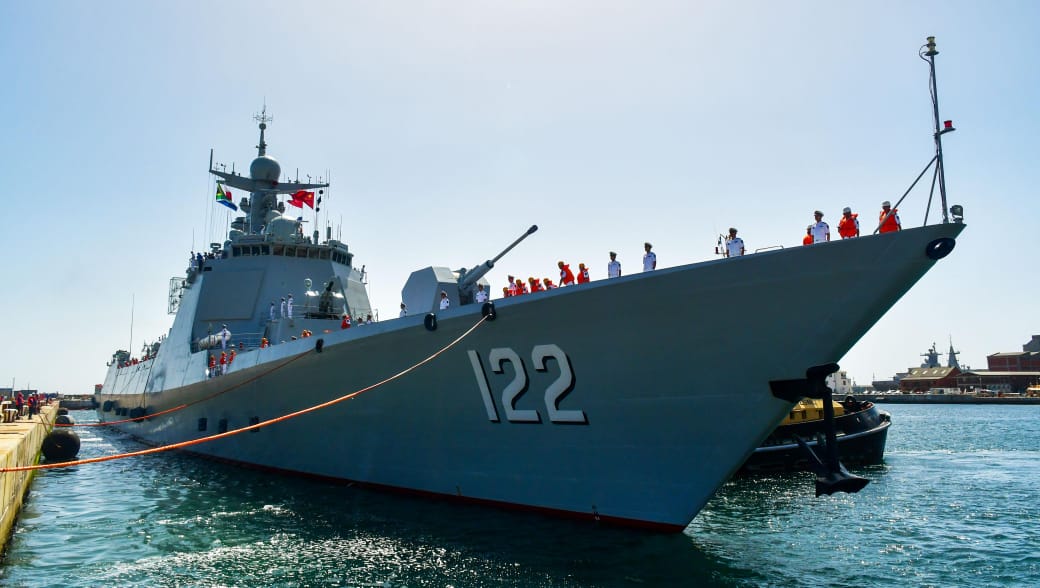 SANDF_ZA's tweet image. READ || Naval Vessels Arrive in Simon’s Town Ahead of Exercise WILL FOR PEACE

facebook.com/share/p/1FyLuL…

#SANDF 
#SANavy 
#ToBeUnchallengedAtSea 
#ExerciseWILLFORPEACE