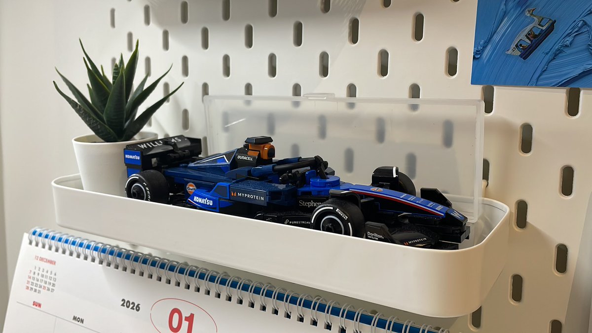 I want to build a Lego F1 car again just to feel something