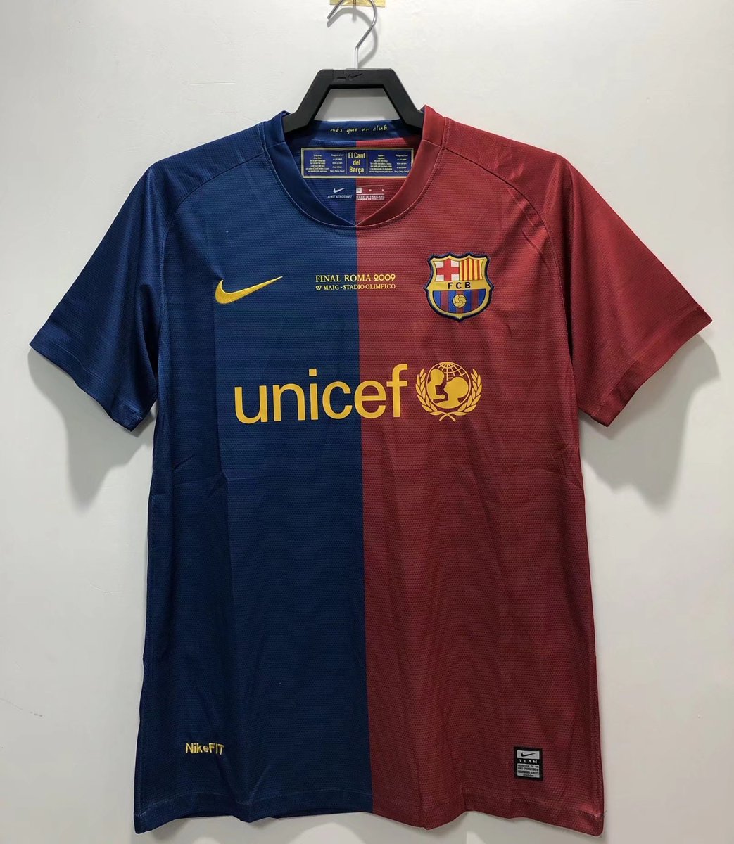 BlasterAlex's tweet image. ⚽️SORTEO FUTHOOPS⚽️

Una camiseta del Barça a elegir (envíos a España).

Tan solo dos requisitos:
- Seguir a @Futhoops.
- Dar RT a este tweet.

Ganador el domingo por la noche 🍀