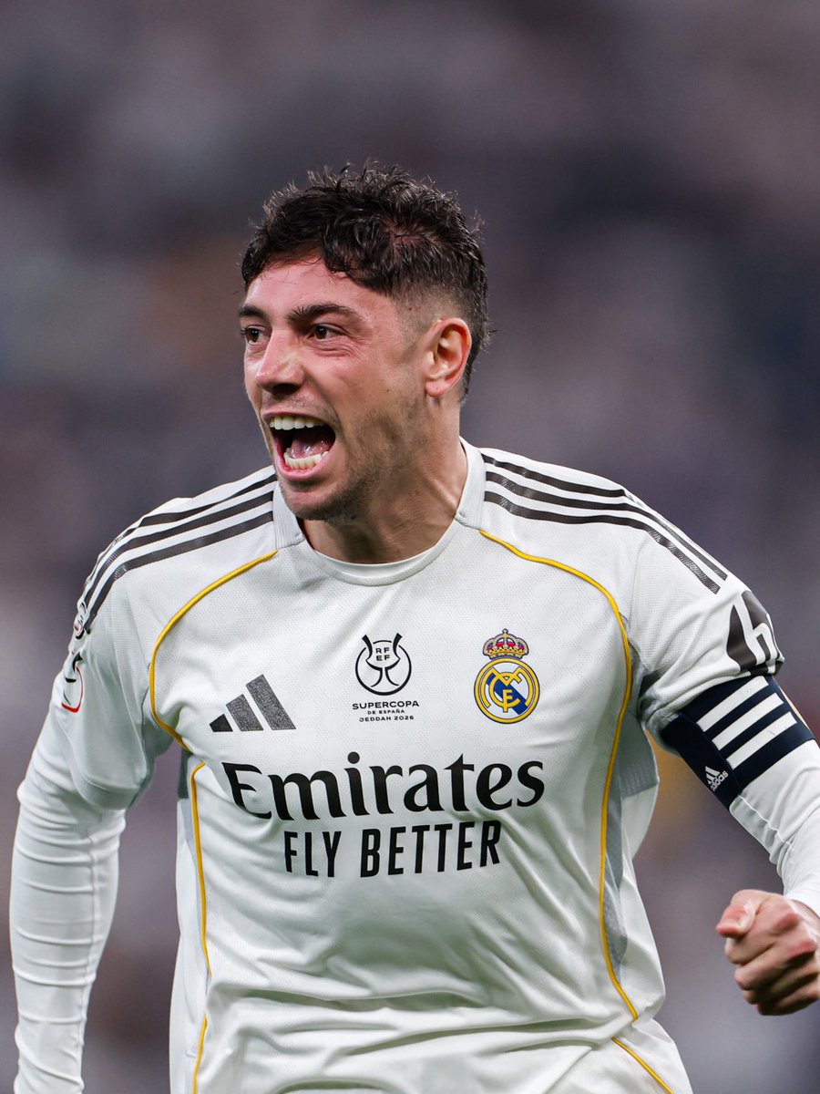 imfuraluc01's tweet image. #SuperCup | FT 

1/2 

Atletico Madrid 1-2 REAL MADRID 

A. Sørloth 58’

F. Valverde 2’
Rodrygo 55’ 

FINAL: Sunday, 21H00 

REAL MADRID vs Barca 

#NanjyeNiBK @BankofKigali 

Kanda *775*7# USUBIZE UMWANA KU ISHURI… #TUZANABK 

Final urafana iyihe? 

@bbkigalifm 89.7 FM