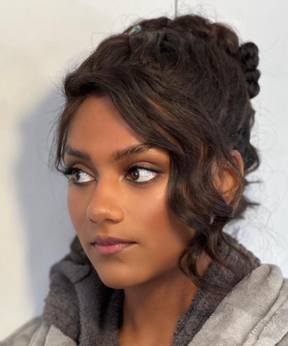 simonesarchive's tweet image. severest case of pretty princess syndrome ˚₊۶ৎ˙⋆