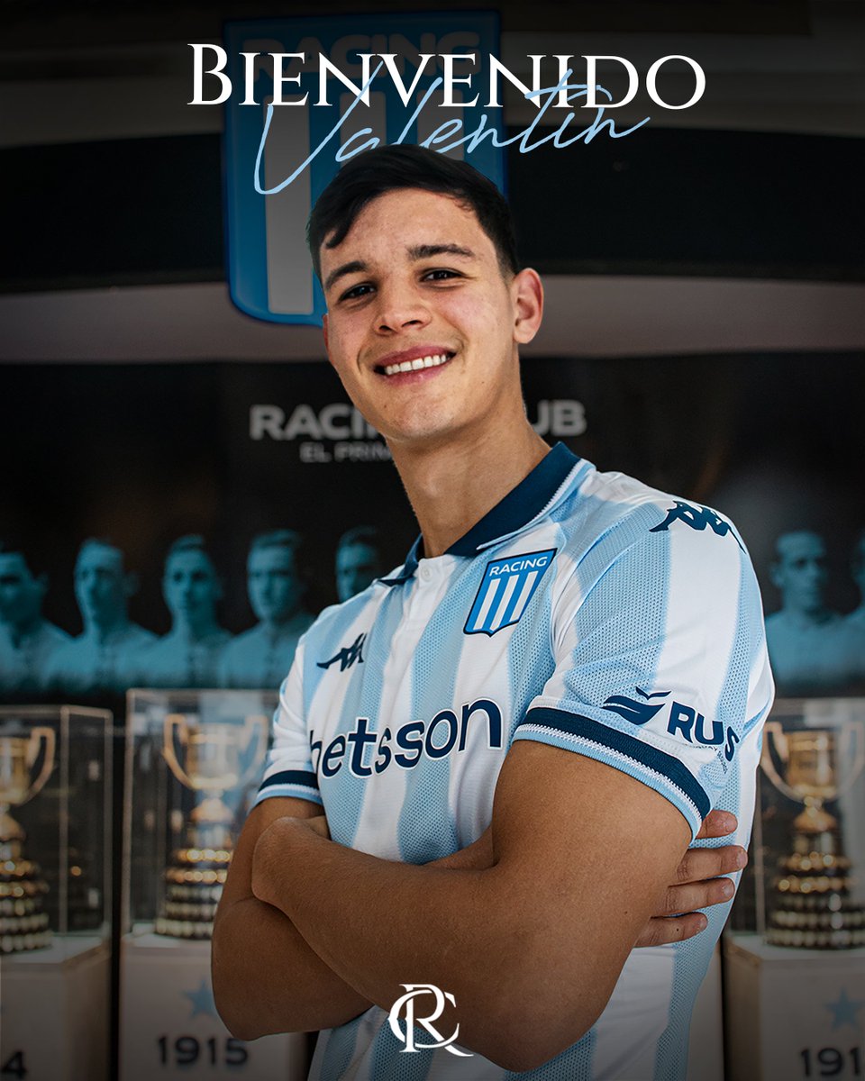 ¡Valentín Carboni es refuerzo de La Academia! ✍️ ✅

El delantero de 20 años llega a Racing a préstamo por un año, proveniente del Inter de Milán, y ya se encuentra en Paraguay junto a sus compañeros. 

¡Bienvenido al Primer Grande, Valen! 🩵👊🏻