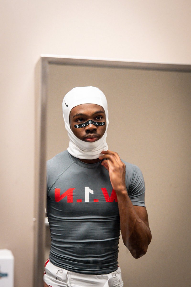 Colin Luke tweet media