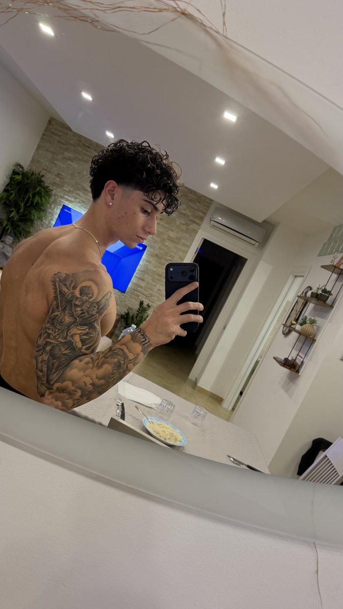 Matty Secret tweet media